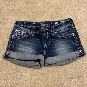 Miss Me Shorts Size 27